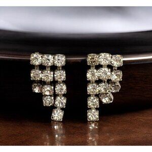 Vintage Crystal Rhinestone Dangle Earrings 50s Silver Tone Screw Back Glamorous